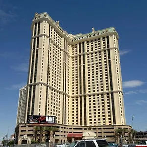 https://suites-at-marriotts-grand-chateau-las-vegas-75-e-harmon-ave.las-vegashotels.net